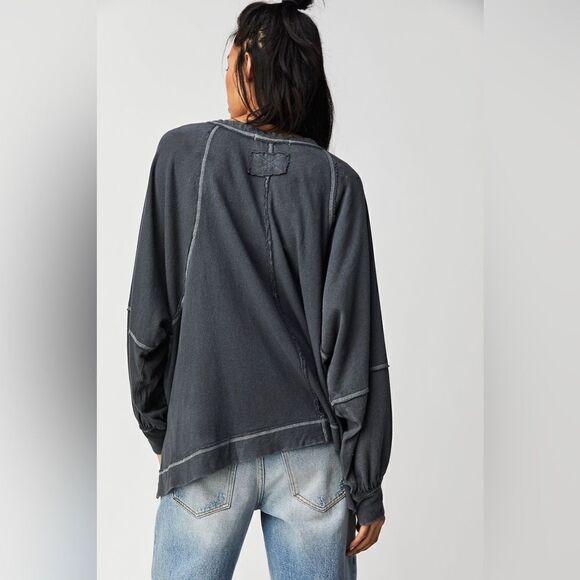 Free People NWT Wish I Knew Tee in black size small - Picture 3 of 5